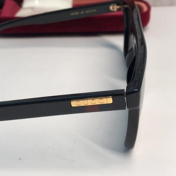 New Authentic Gucci Black Sunglasses GG0748s 001 - Picture 8 of 11